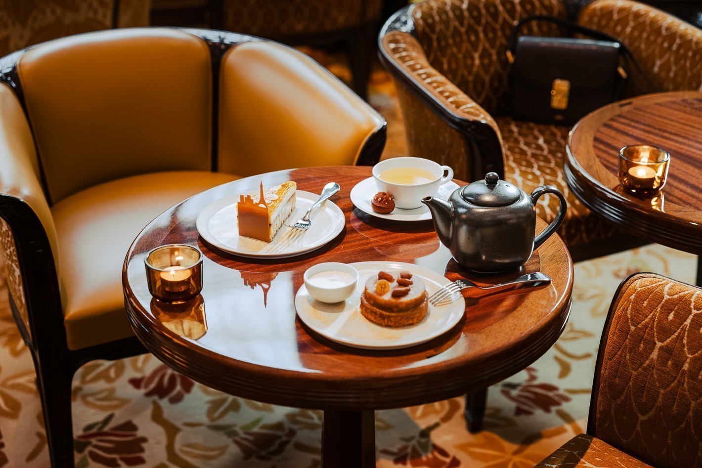 restaurant-dejeuner-hotel-madame-reve